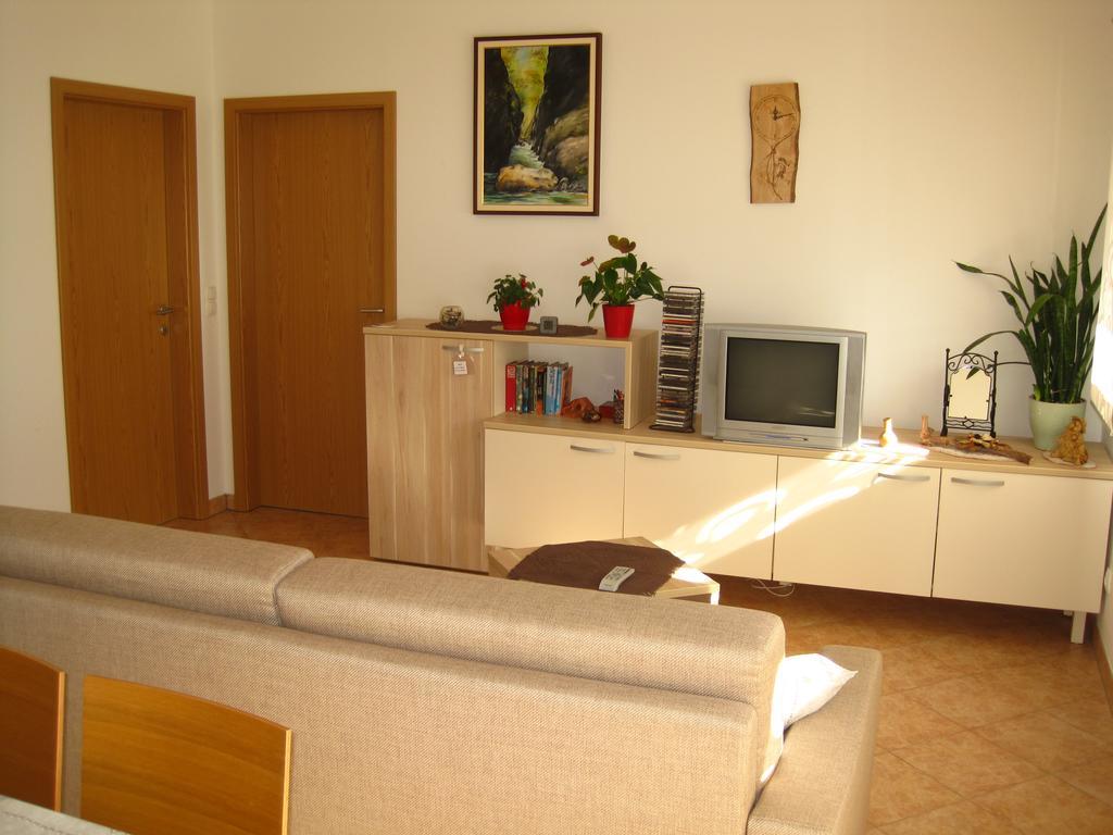 Apartment House Cviter โบเว็ก ภายนอก รูปภาพ